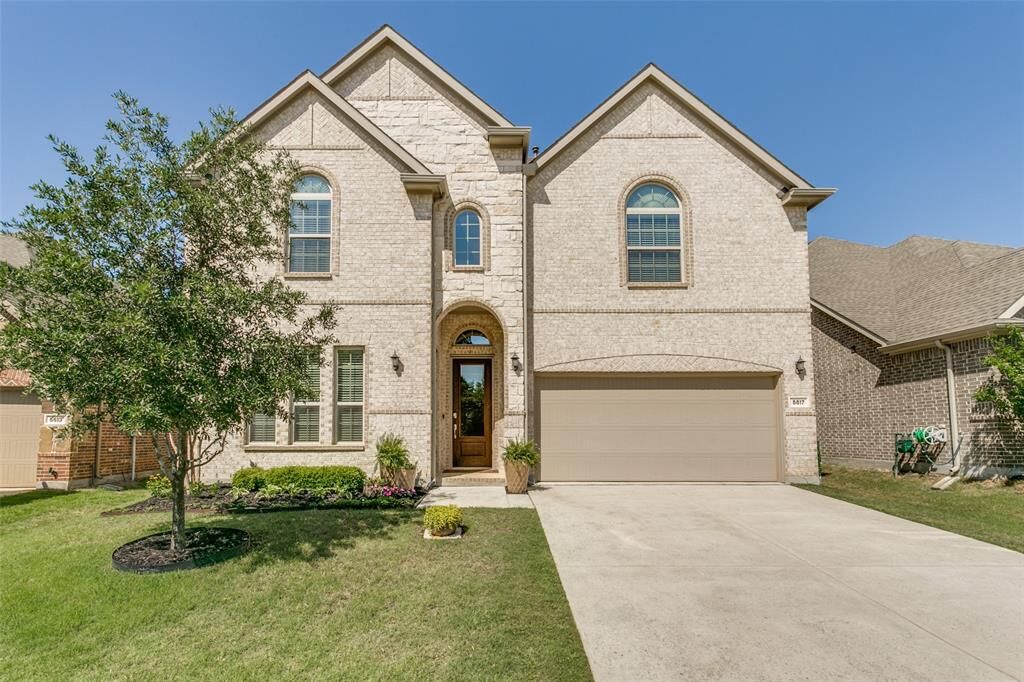 Property Photo: 5517 Winter Haven Bend TX 75028