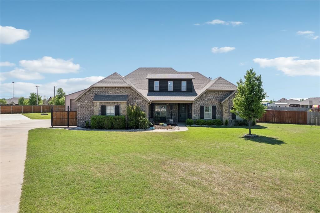 Property Photo:  11708 San Sebastian Drive  OK 73173 