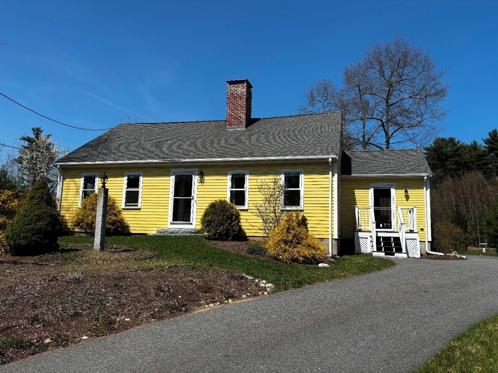 Property Photo:  10 Plain St  MA 02359 