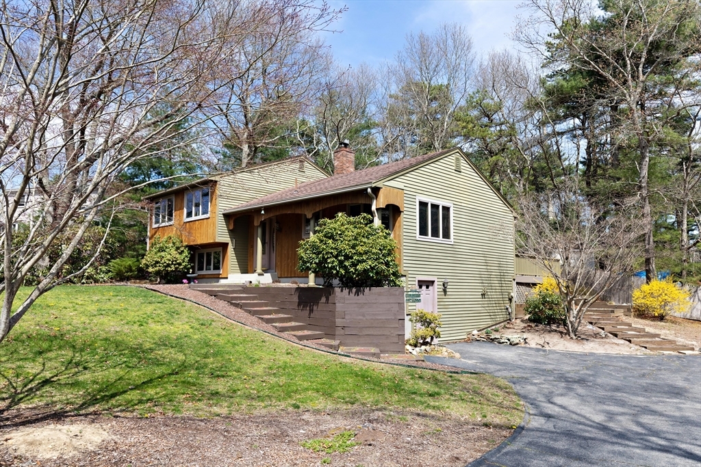 Property Photo: 33 Sheridan Dr MA 02360