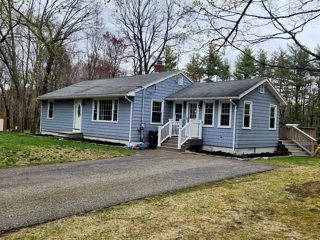 Property Photo: 85 North Street MA 01522