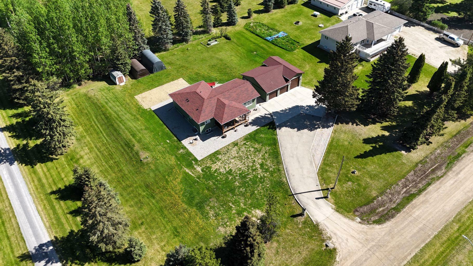 Photo de la propriété: 6624 17 Avenue AB T7E 1S4