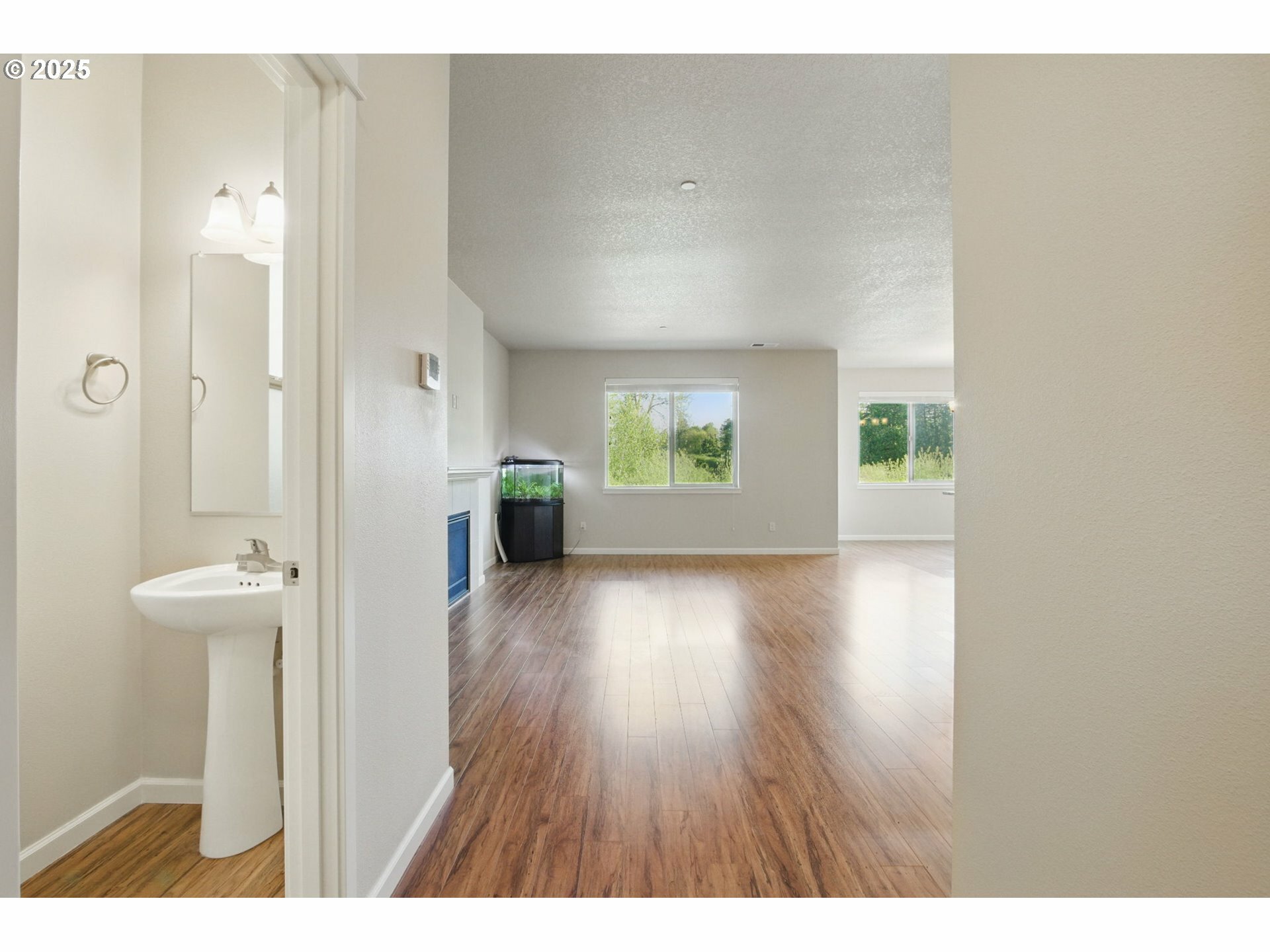 Property Photo: 3016 NE 75th St WA 98665