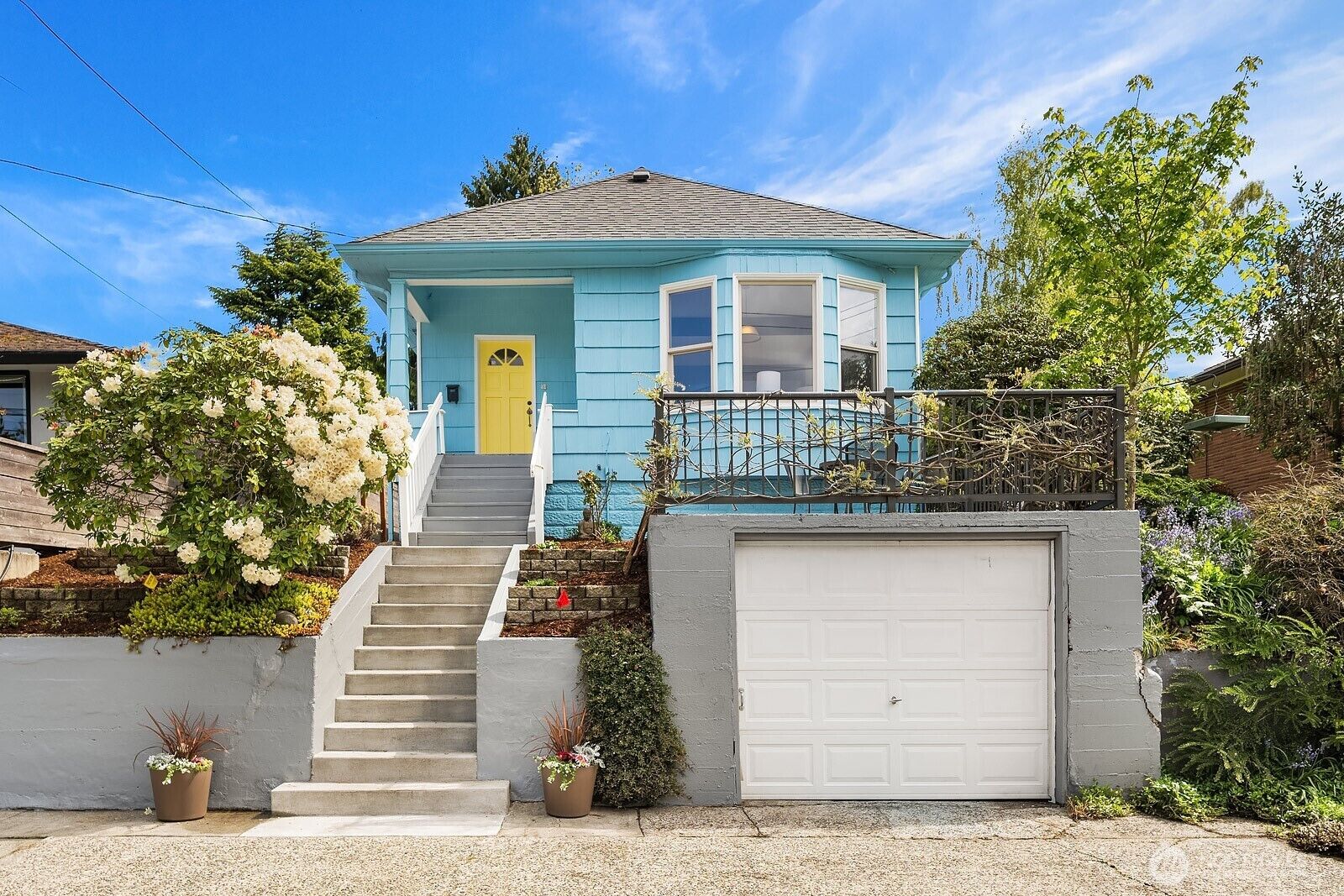 Property Photo: 8206 Bagley Avenue N WA 98103