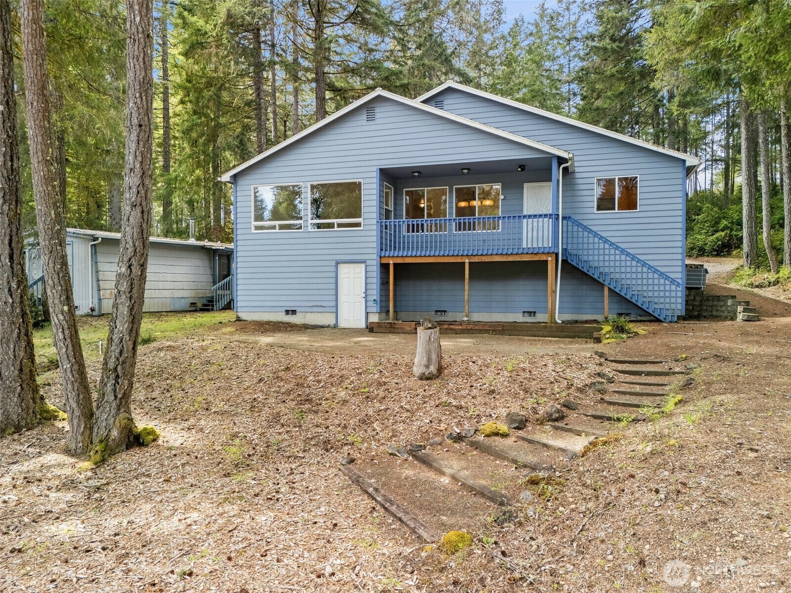 Property Photo: 151 E Emerald Lake Drive W WA 98546