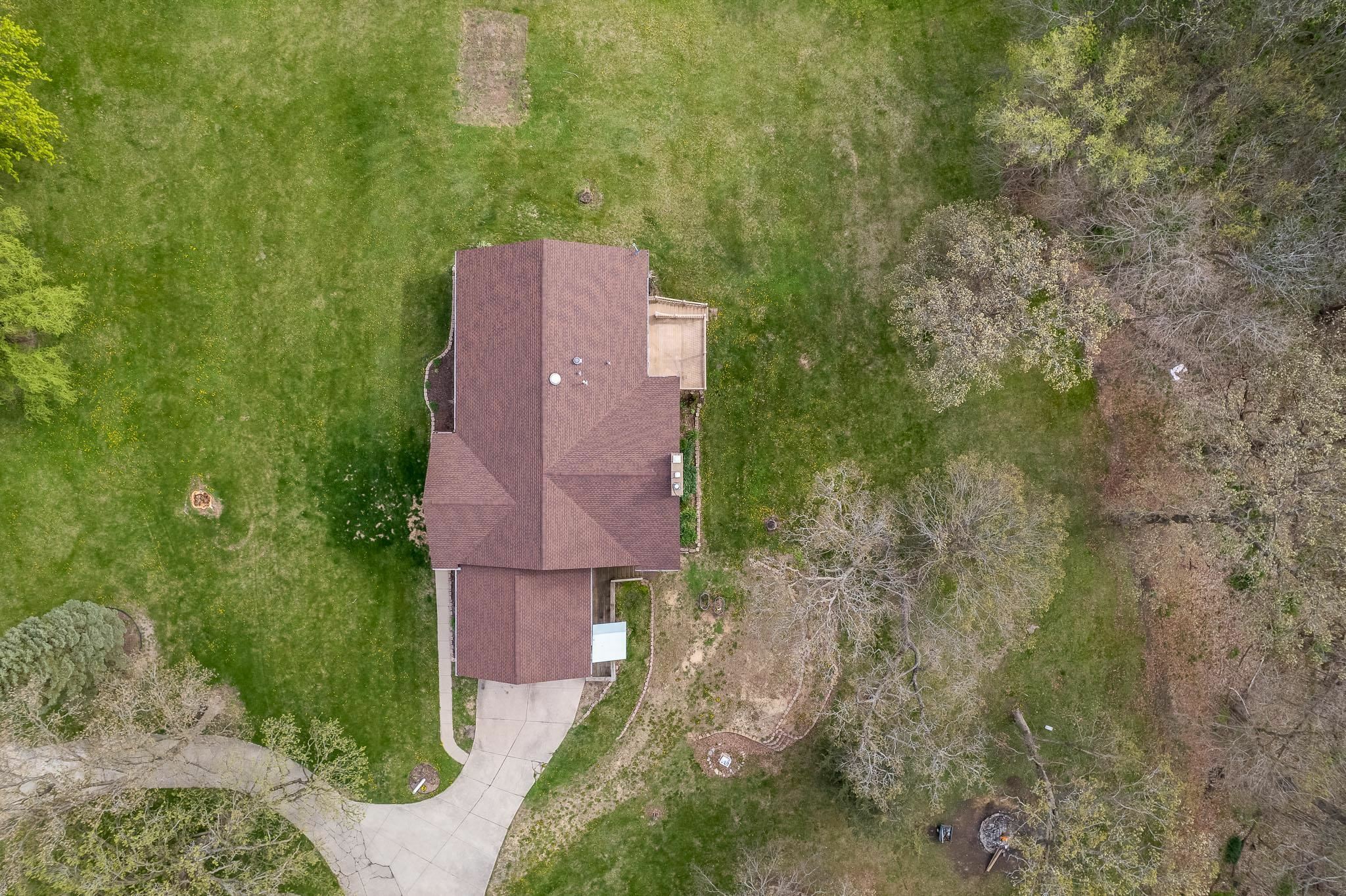 Property Photo: 10446 N Davis Road IL 61019