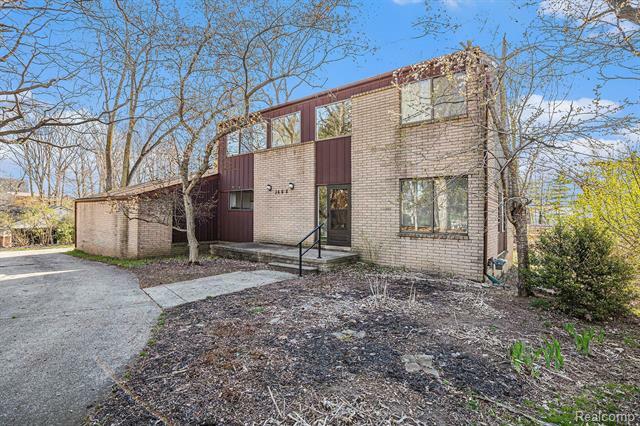 3668 Bayou Drive  West Bloomfield Twp MI 48323 photo