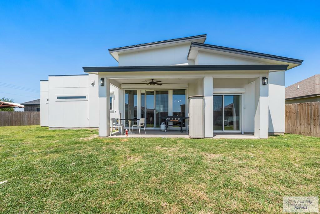 Property Photo: 1749 Vincent St TX 78537