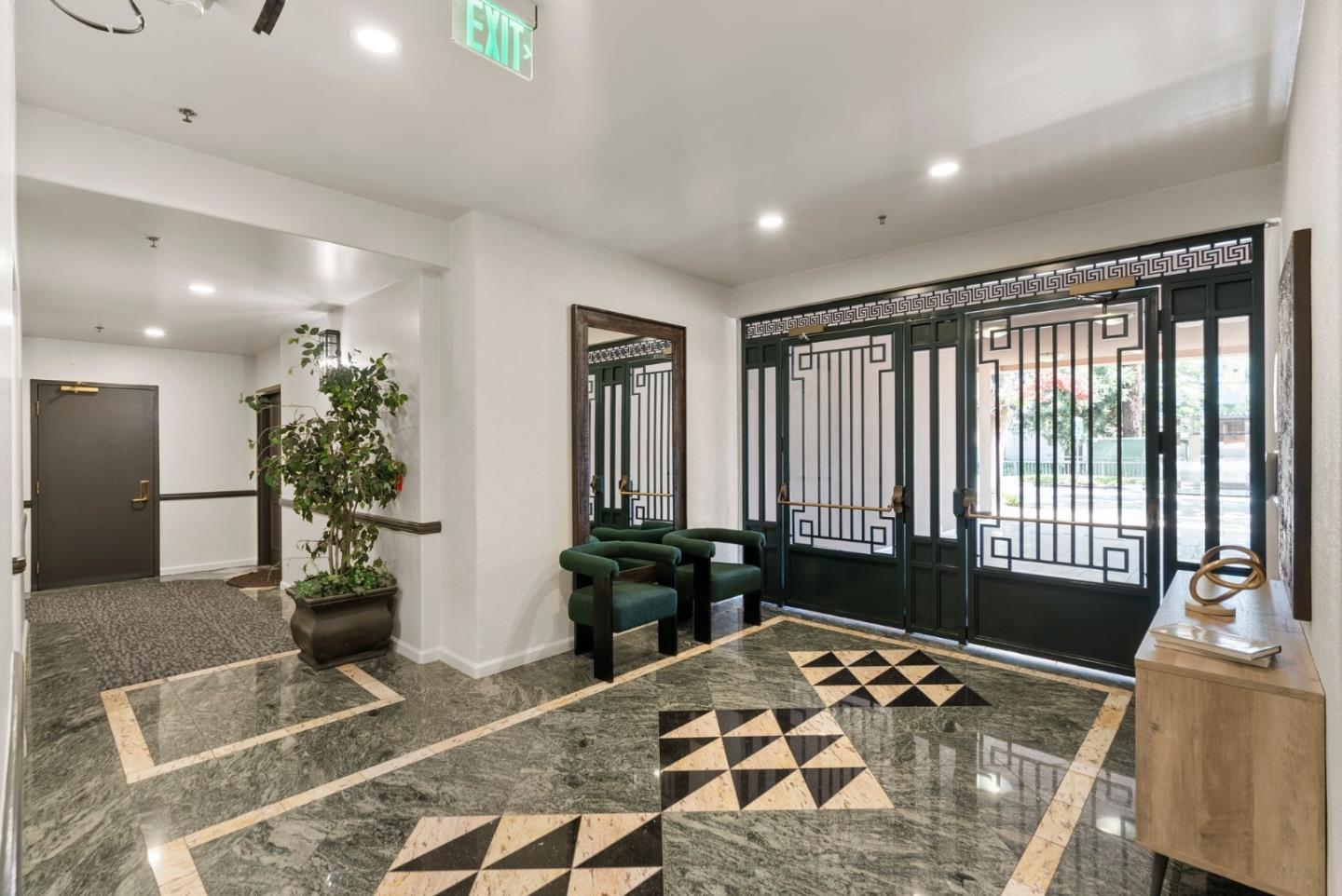 Property Photo:  200 Sheridan Avenue 307  CA 94306 