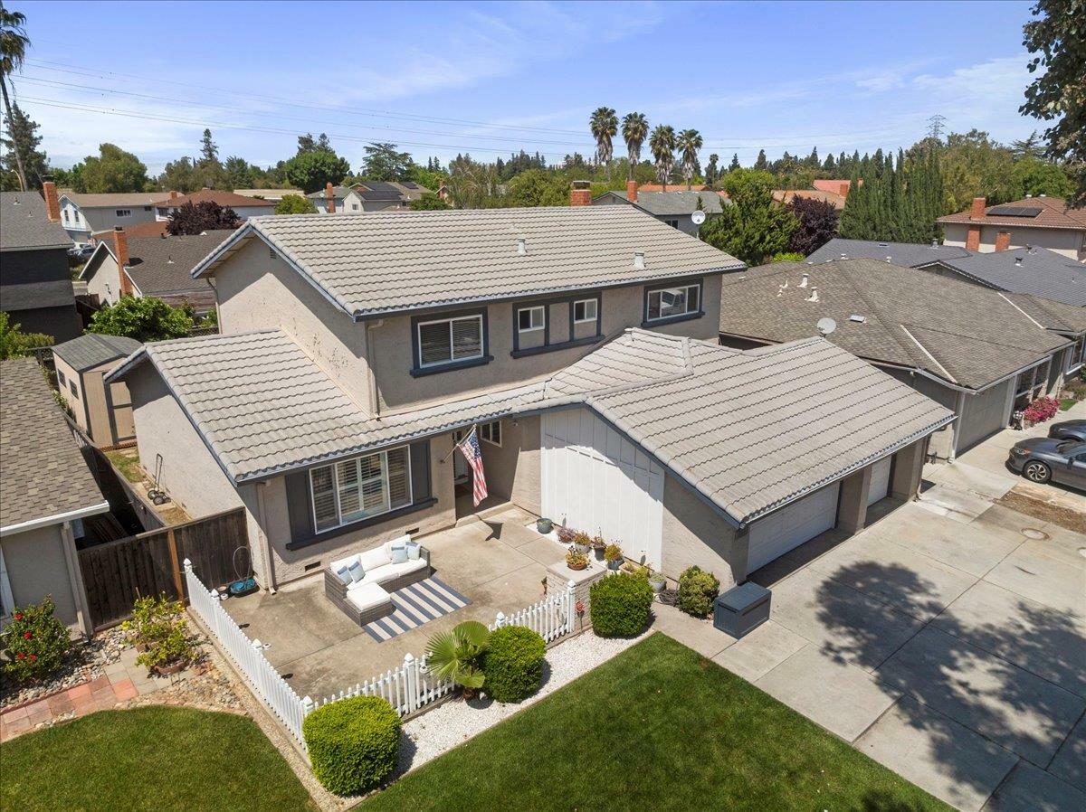 Property Photo: 192 Castillon Way CA 95119