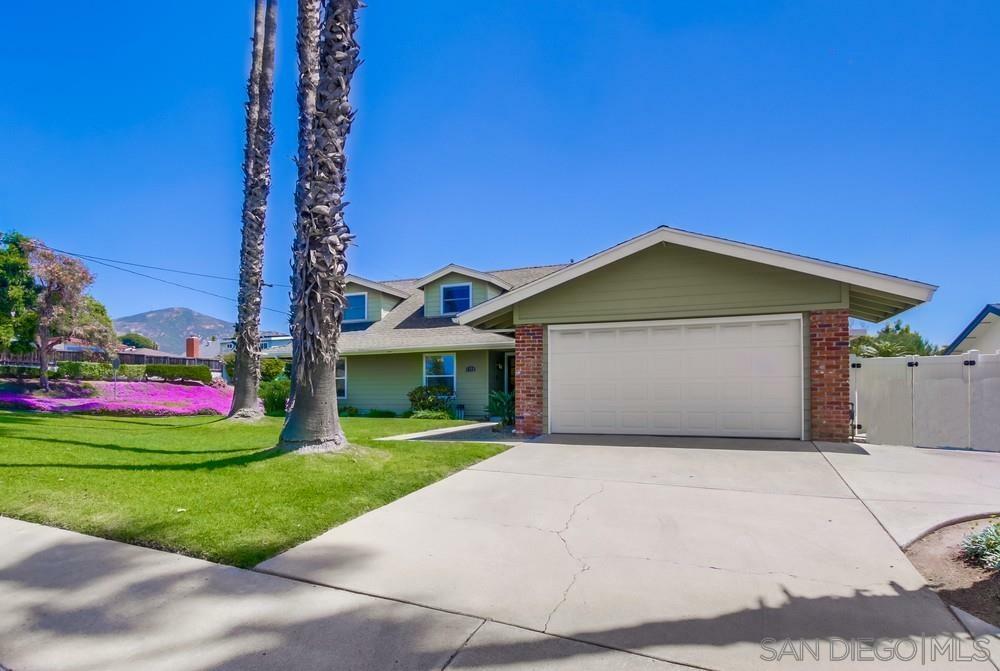 Property Photo: 6589 Sunny Brea Drive CA 92119
