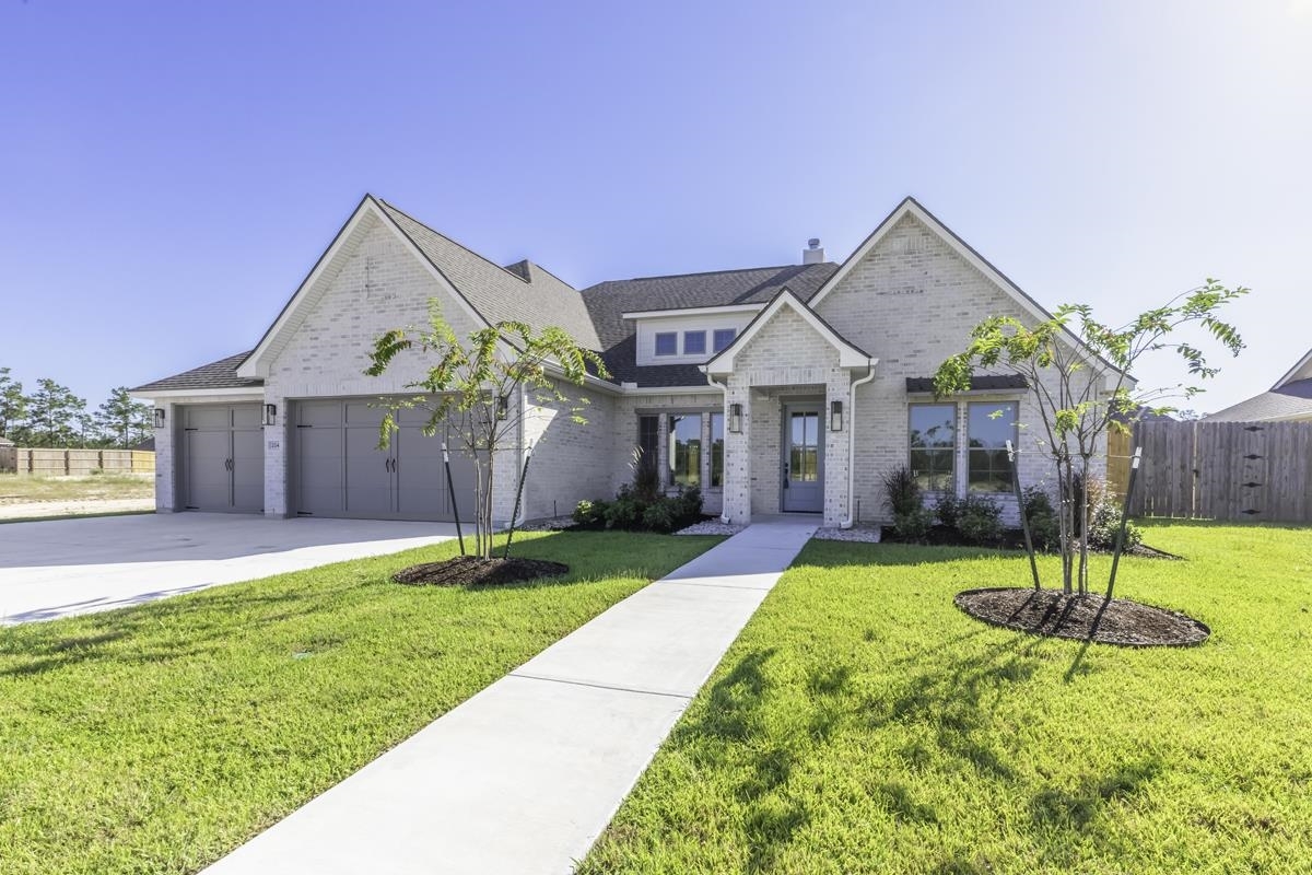 Property Photo: 224 Cody Ln TX 77657