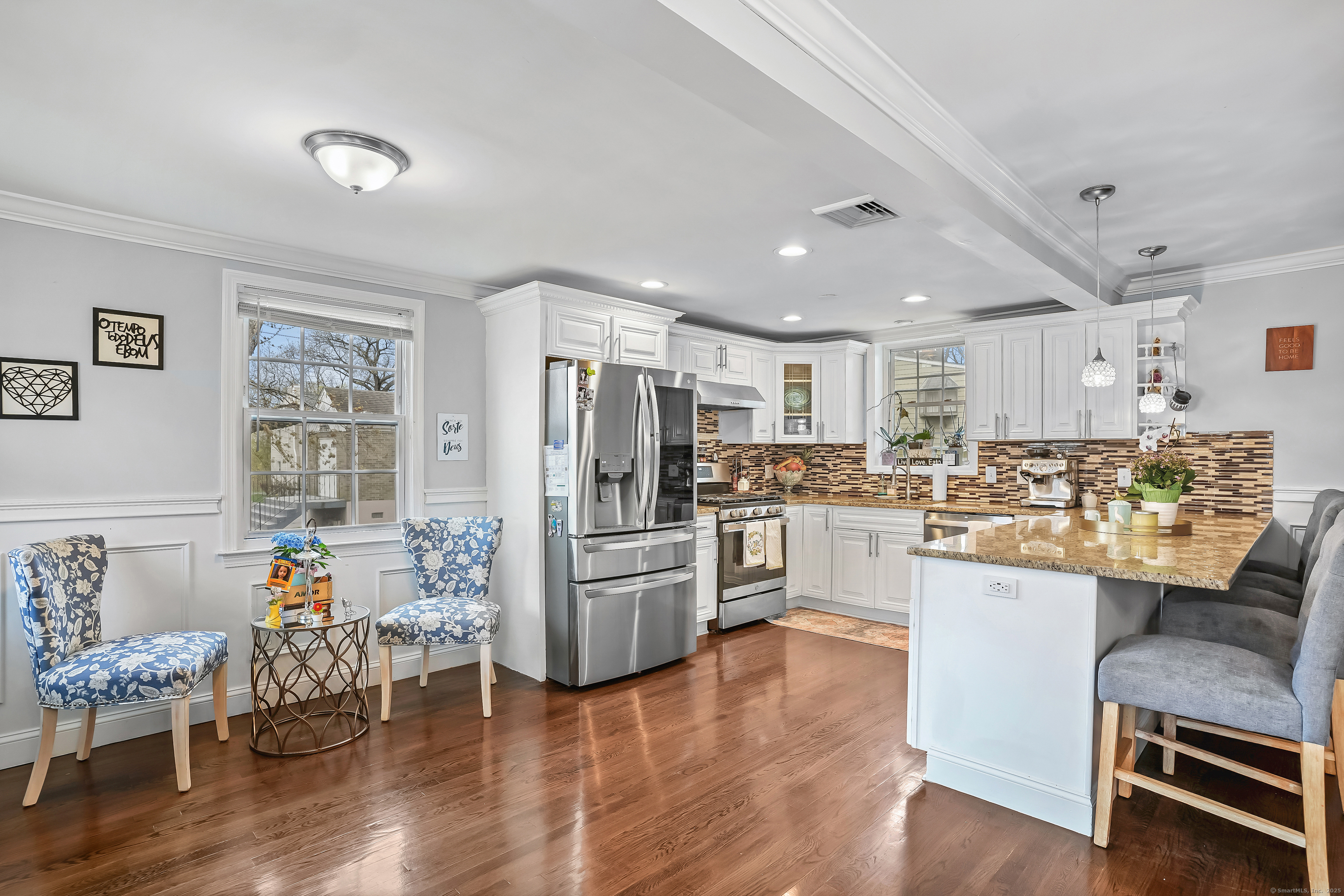 Property Photo: 25 Platt Place CT 06606