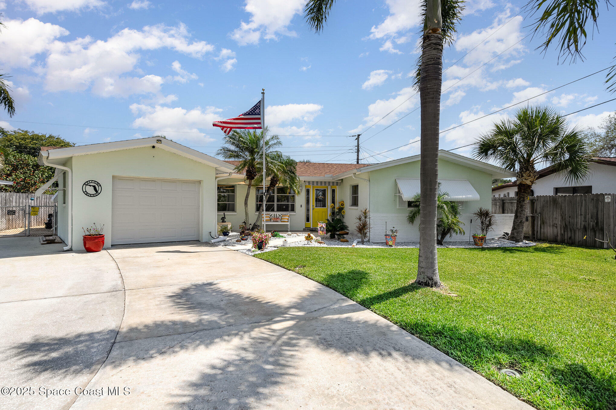 Property Photo: 510 Eleanor Street FL 32953