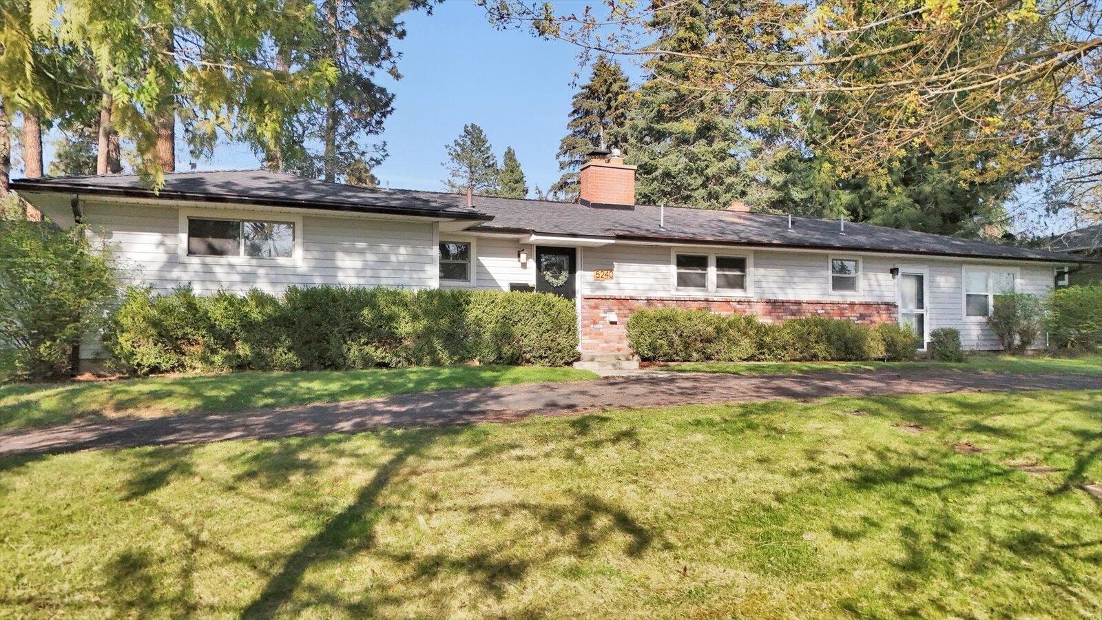 Property Photo:  5240 N Driscoll Blvd  WA 99205 