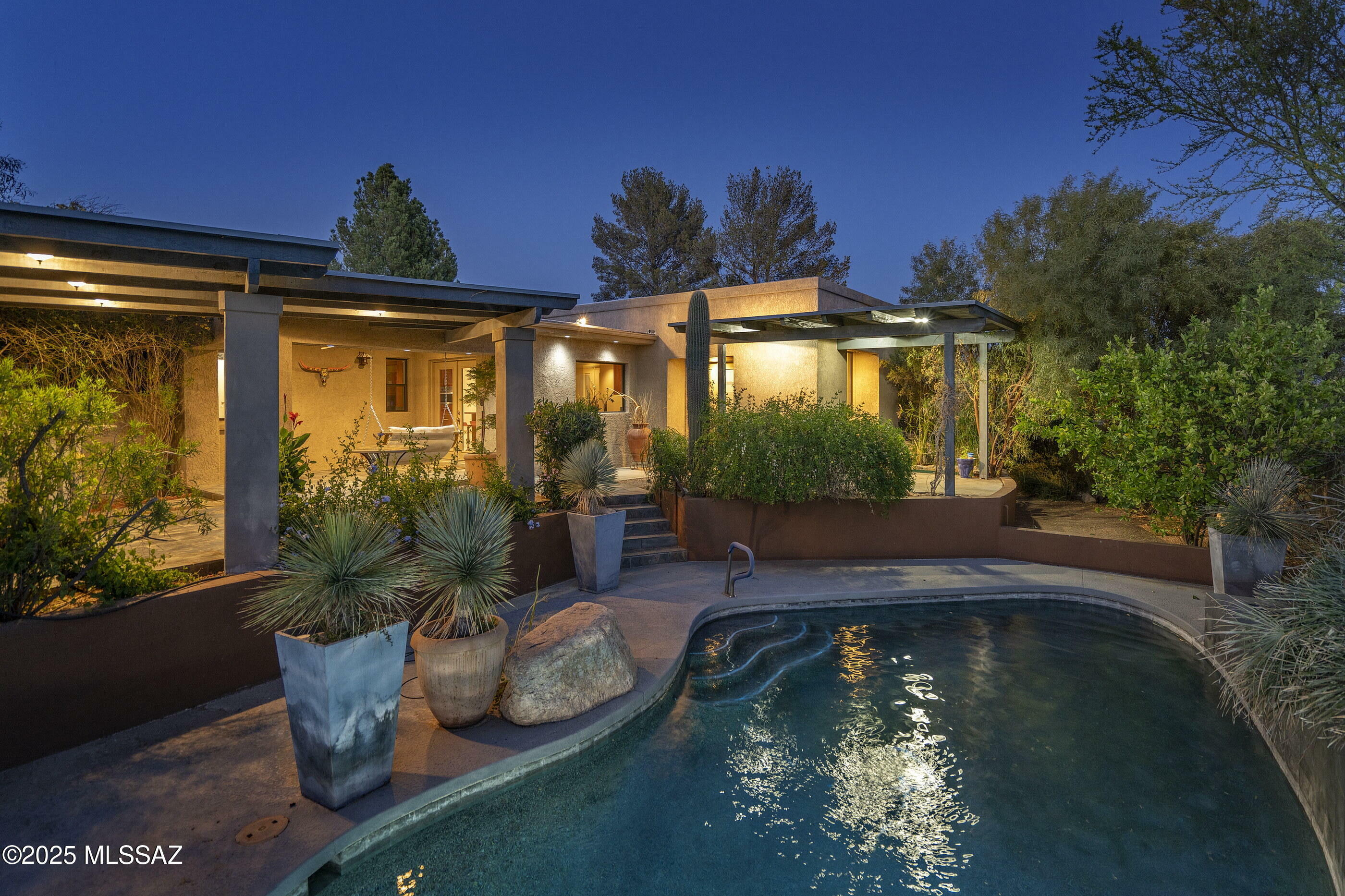Property Photo: 3971 E San Simeon Drive AZ 85718