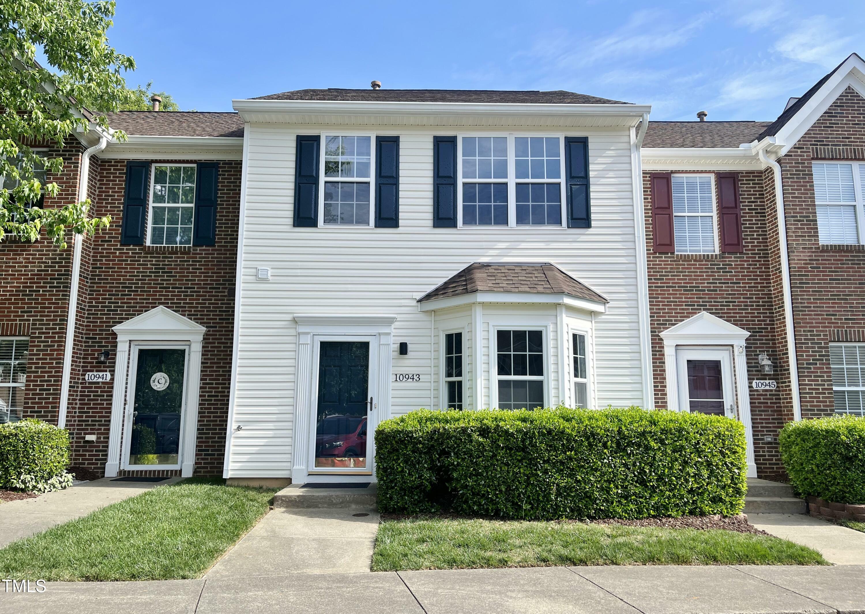 10943 Pendragon Place  Raleigh NC 27614 photo