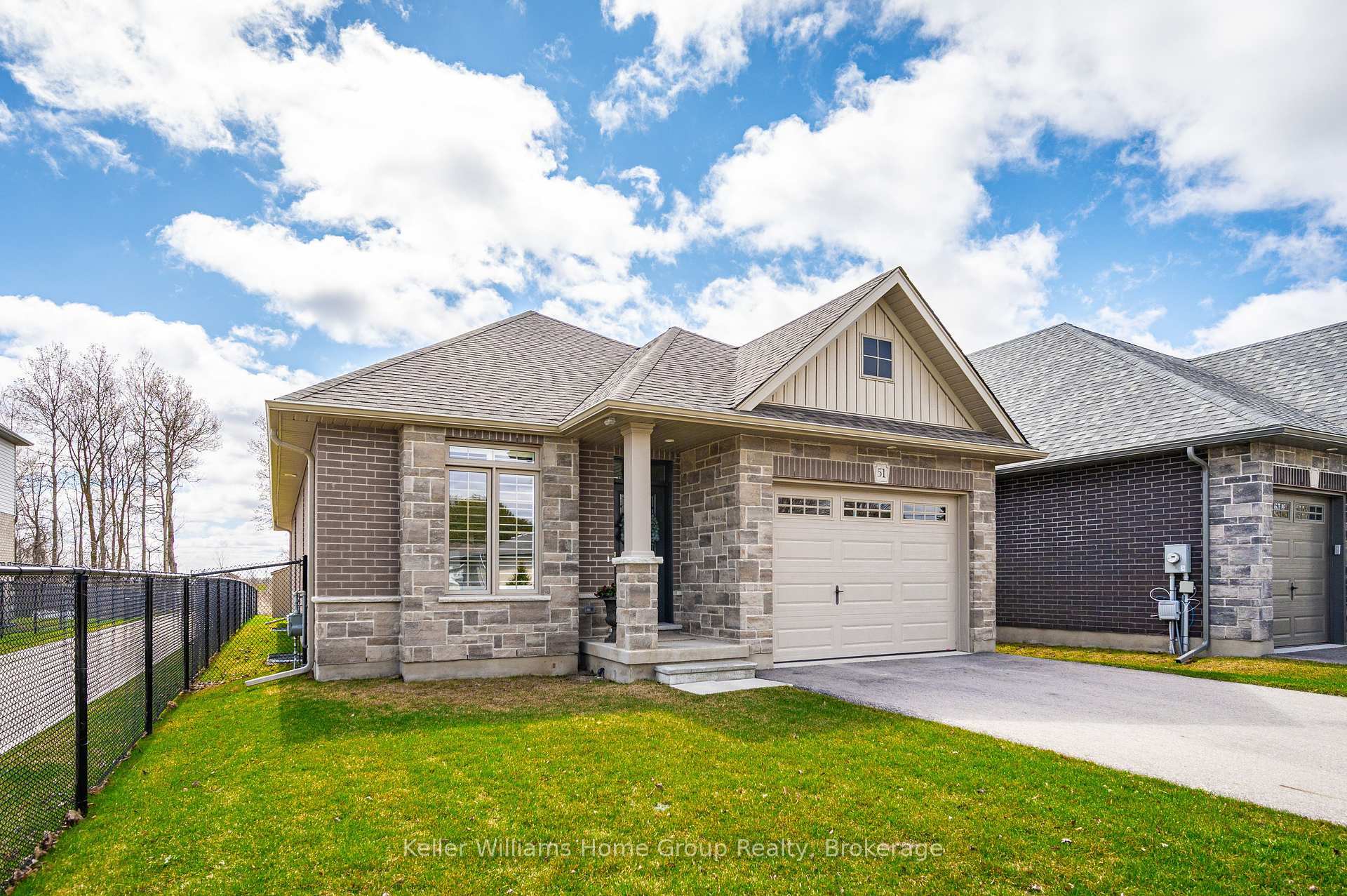 Property Photo: 51 Murray Drive ON N0B 1S0