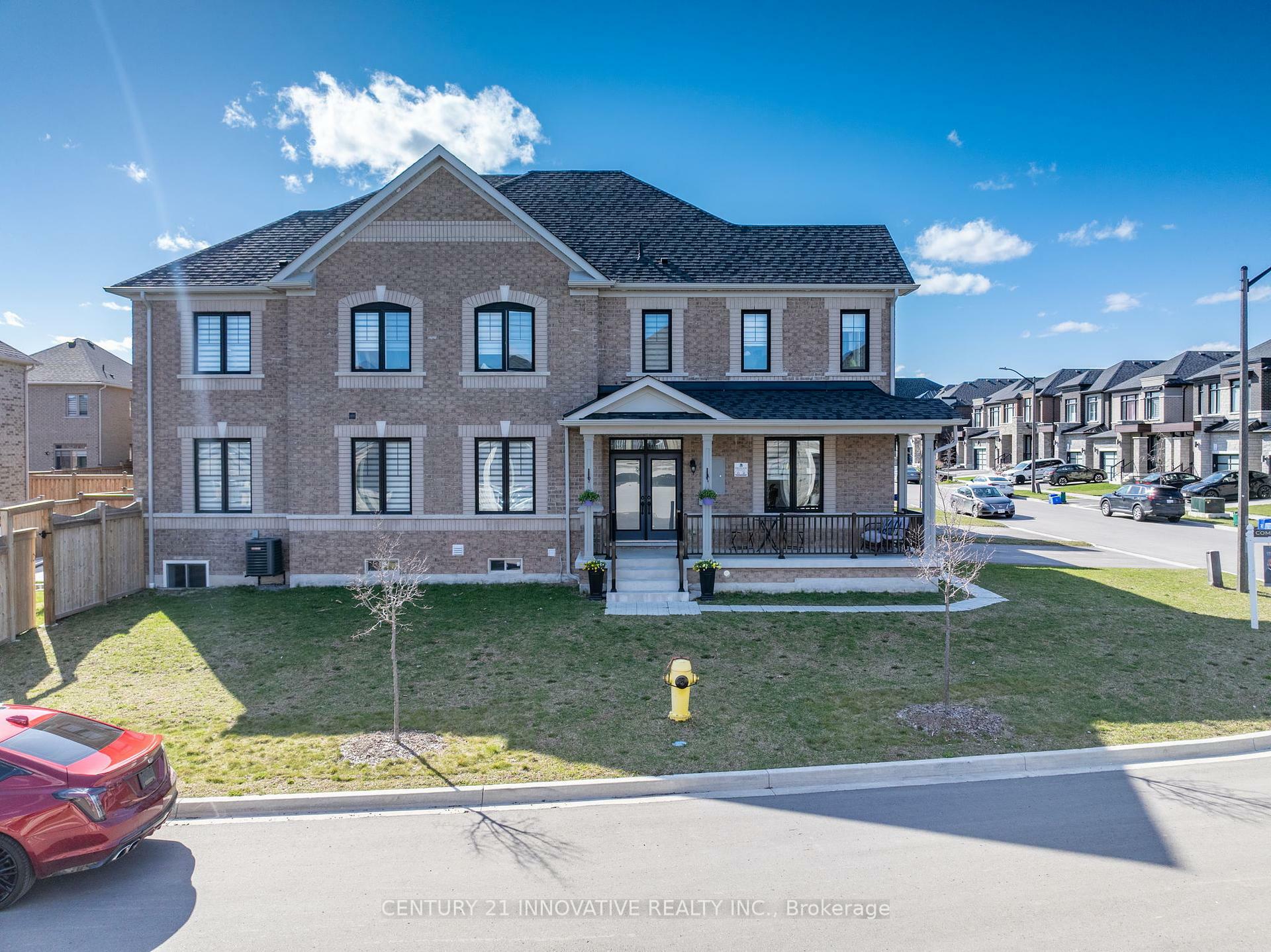 Photo de la propriété: 23 Walter Clifford Nesbitt Drive ON L1P 0G5