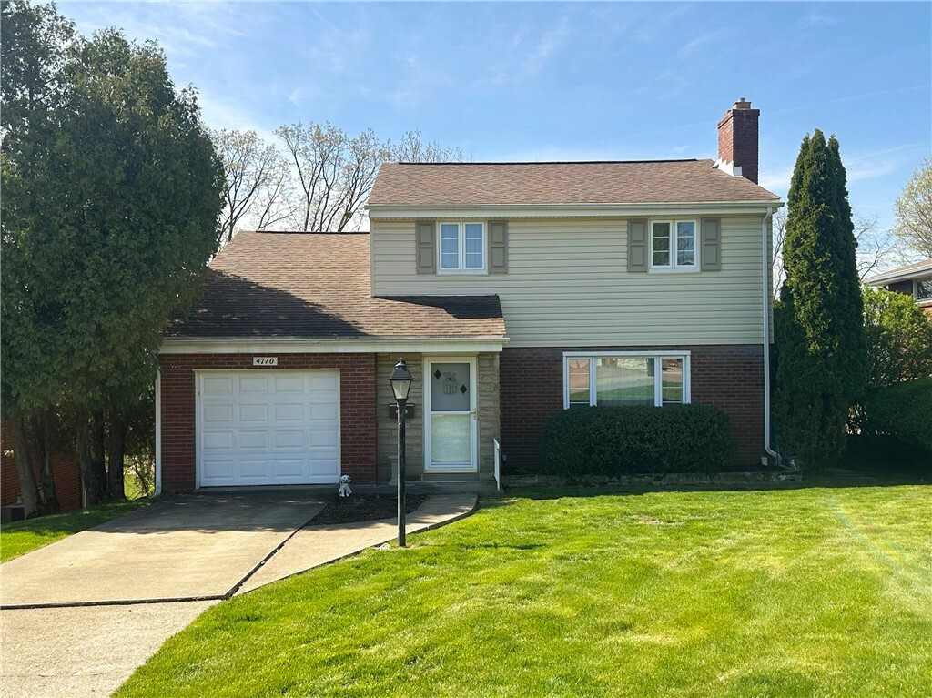 4710 Doverdell Dr  Pittsburgh PA 15236 photo