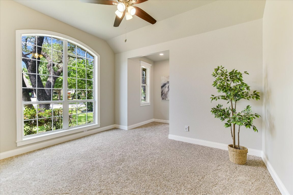 Property Photo: 3237 Ranch Park Trail TX 78681