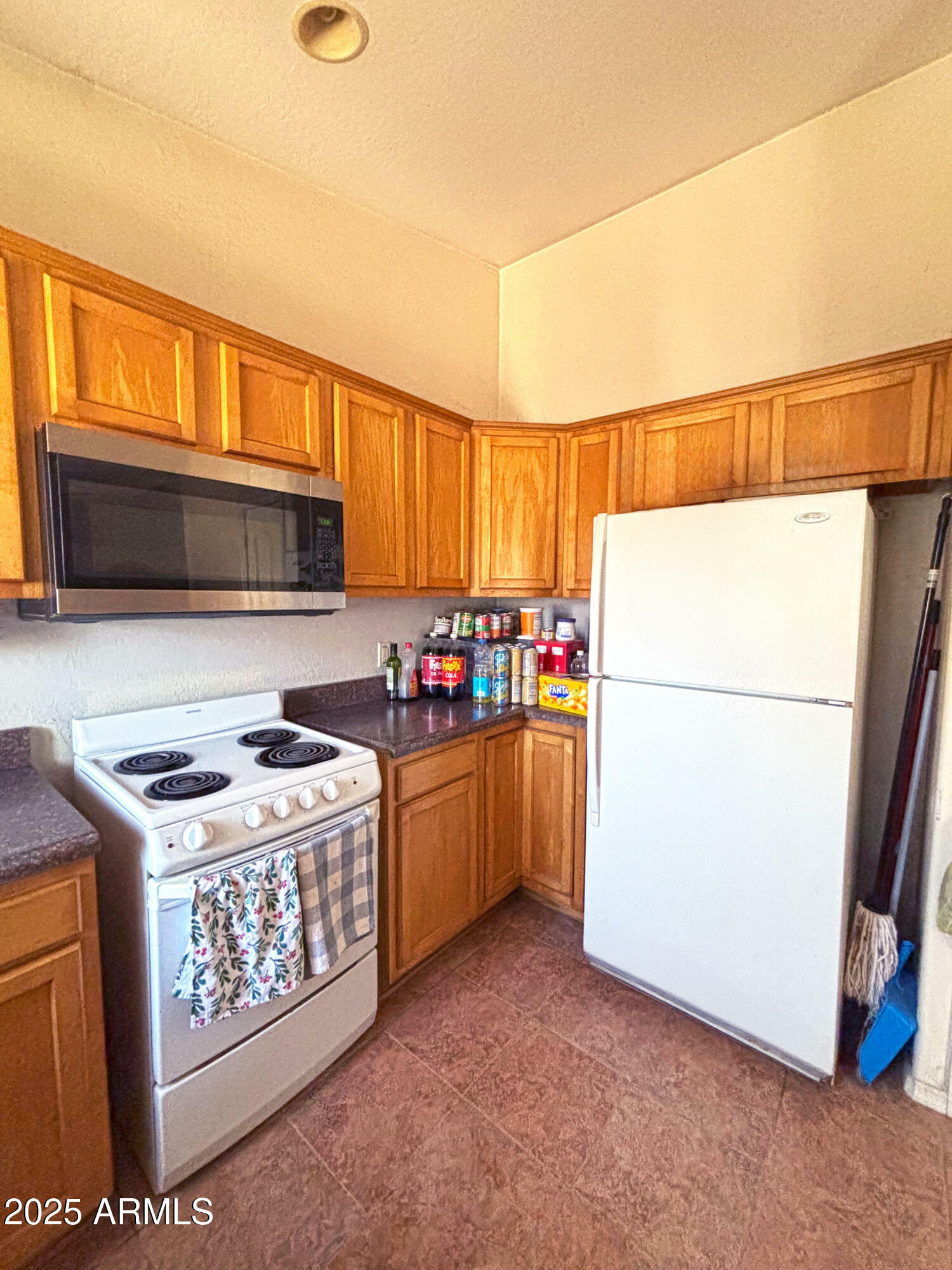 Property Photo: 8306 W Pineveta Drive AZ 85123