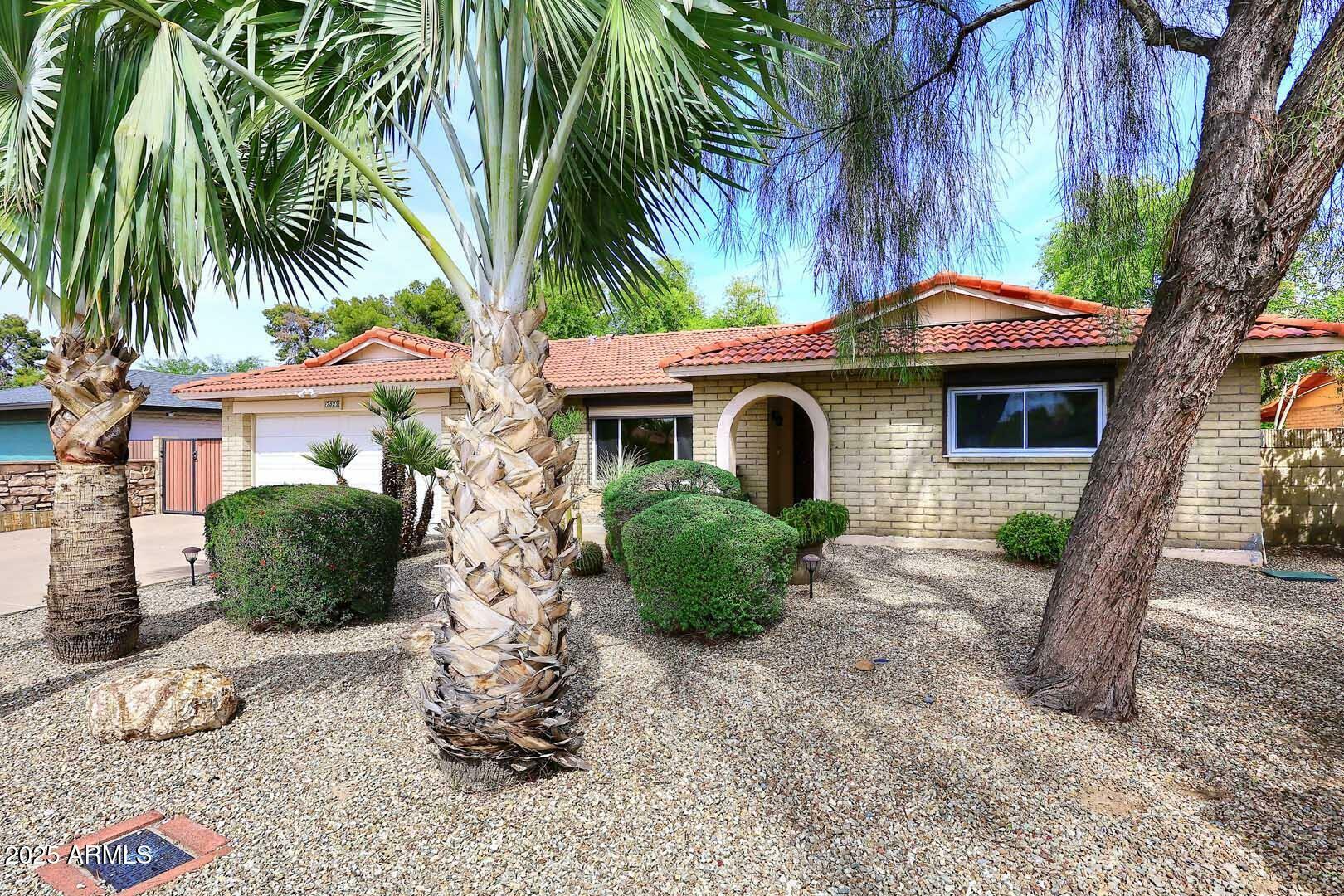 Property Photo: 7521 S College Avenue AZ 85283