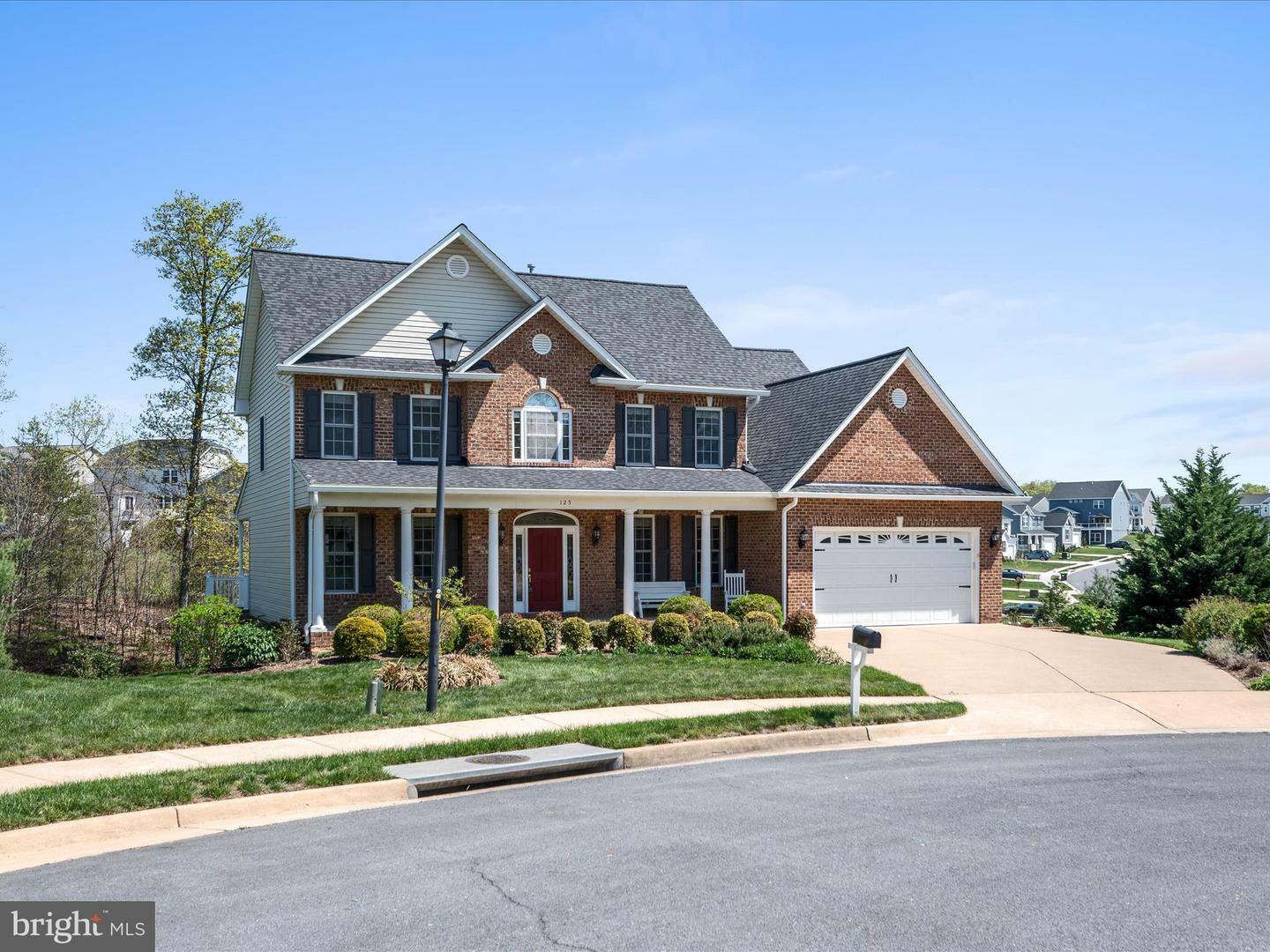 Property Photo: 125 Killaney Court VA 22602