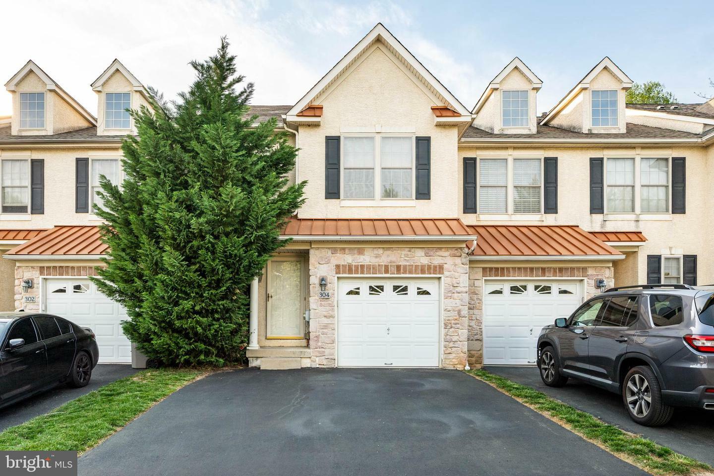 304 Barefield Lane  Conshohocken PA 19428 photo