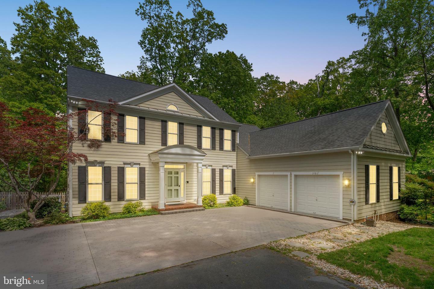 310 Lee Drive  Fredericksburg VA 22401 photo