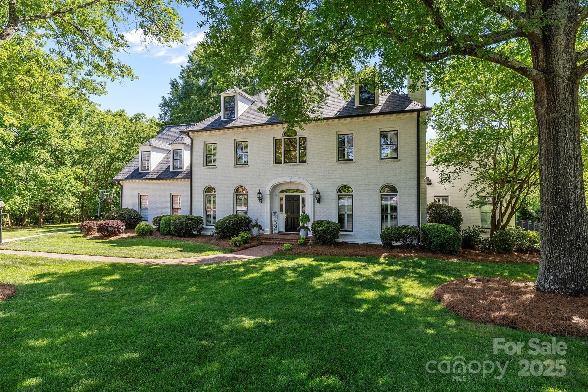 Property Photo: 2556 Howerton Court NC 28270