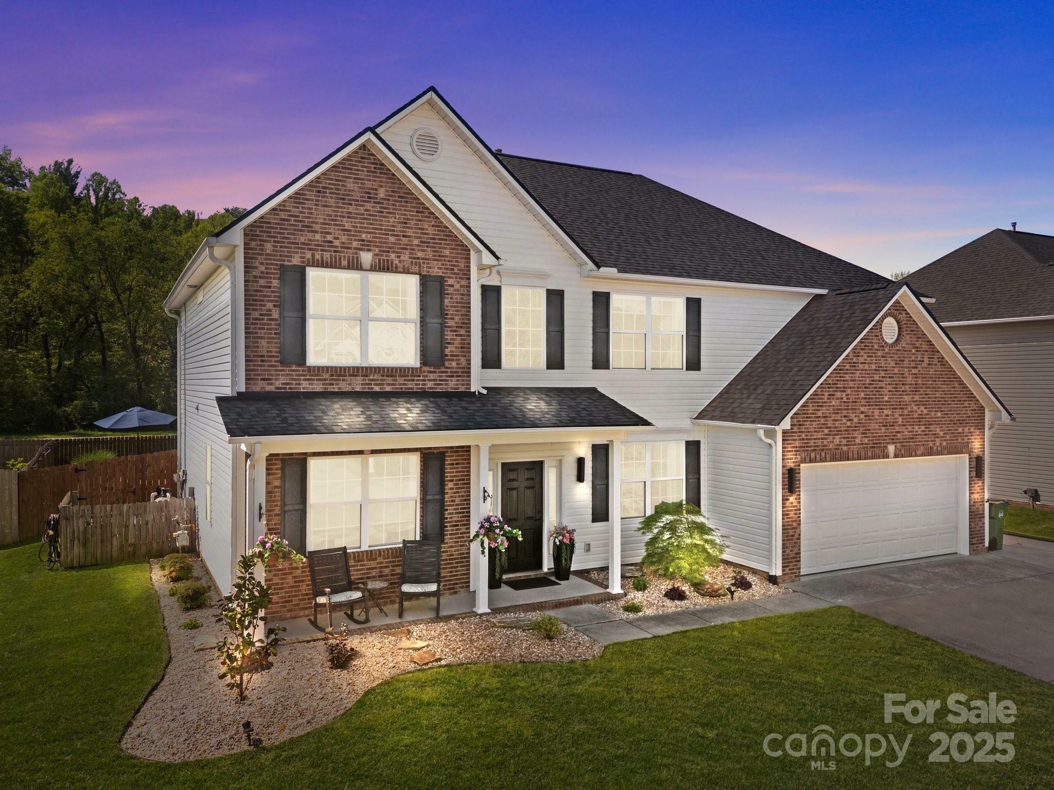 Property Photo: 347 Wildbriar Road 28 NC 28732