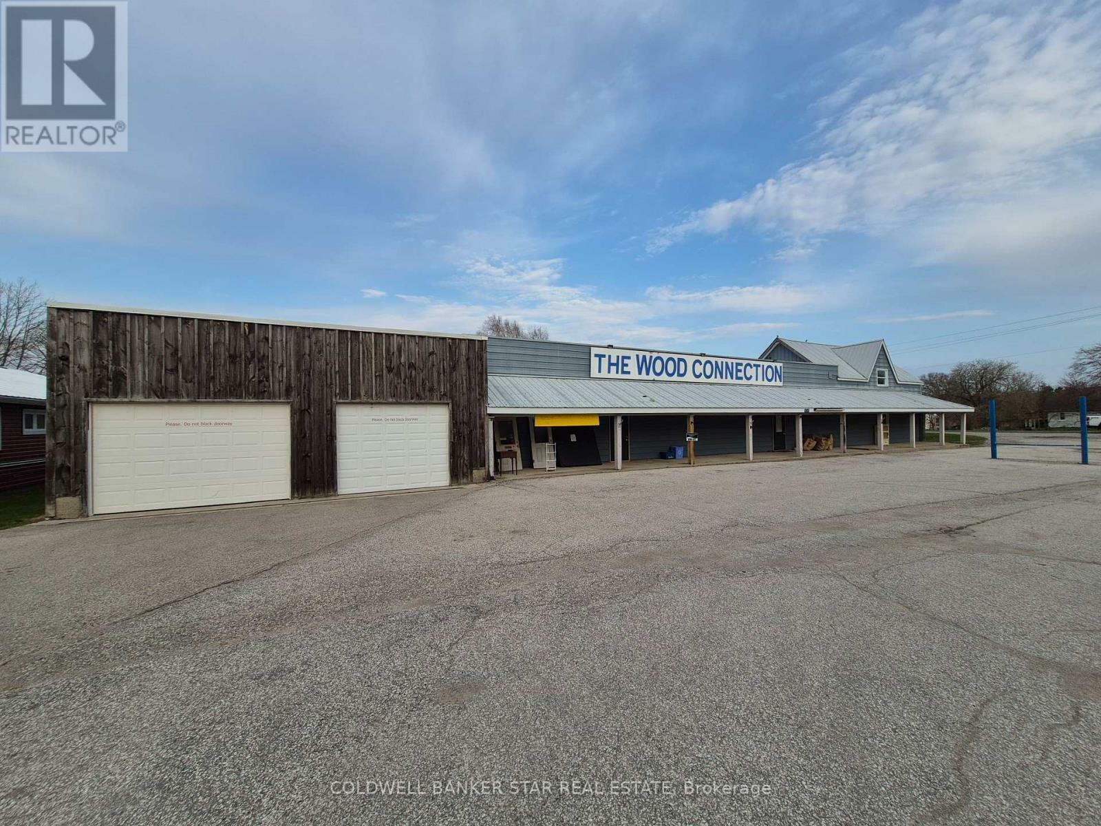 Photo de la propriété: 5048 Imperial Road ON N5H 2R2