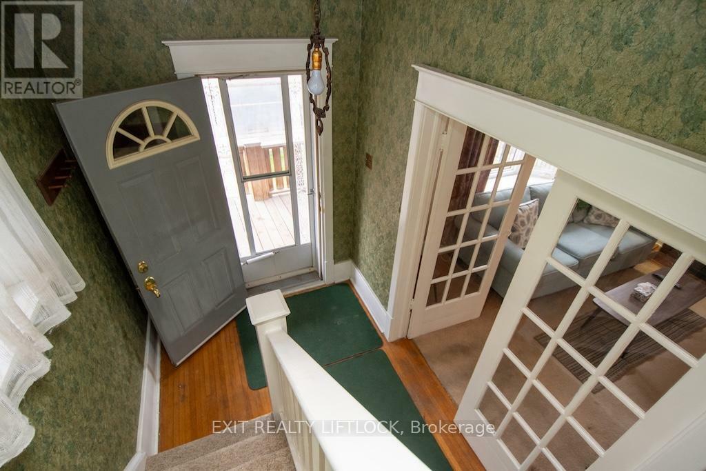 Property Photo: 266 Stewart Street ON K9J 3M9