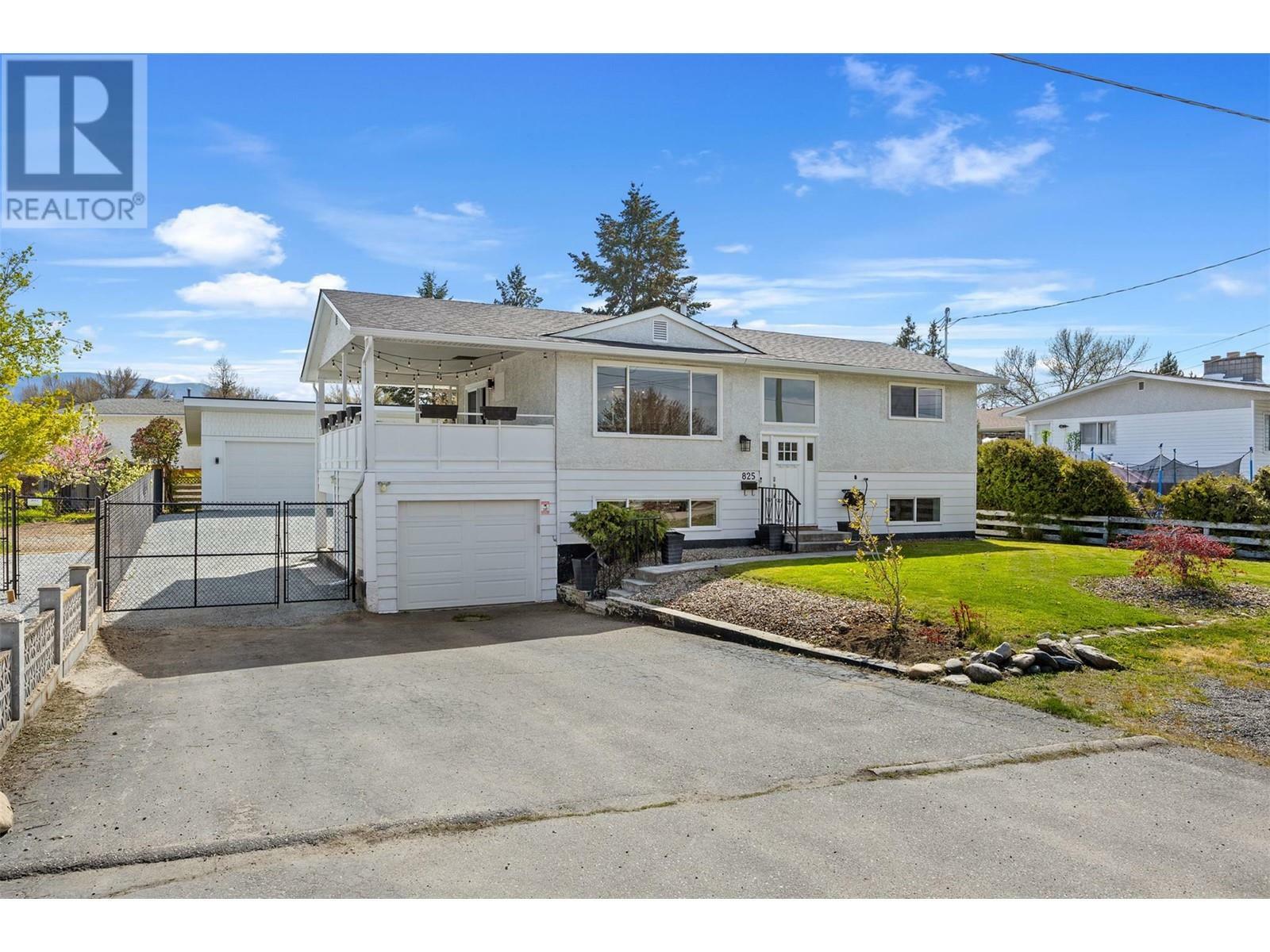 Photo de la propriété: 825 Brian Road BC V1X 1H5