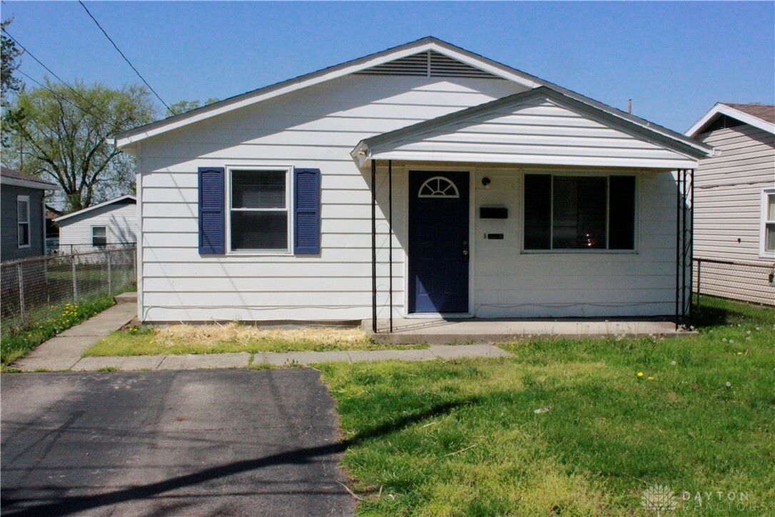 Property Photo: 1222 Beverly Avenue OH 45504