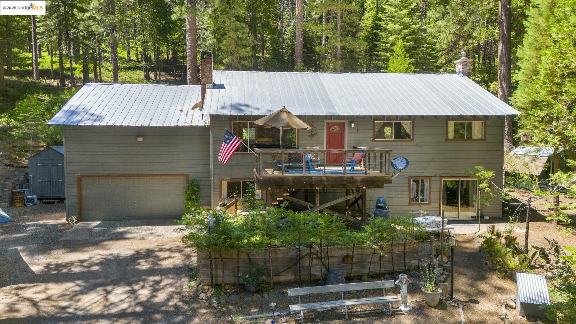 Property Photo: 26284 Trail End CA 95335