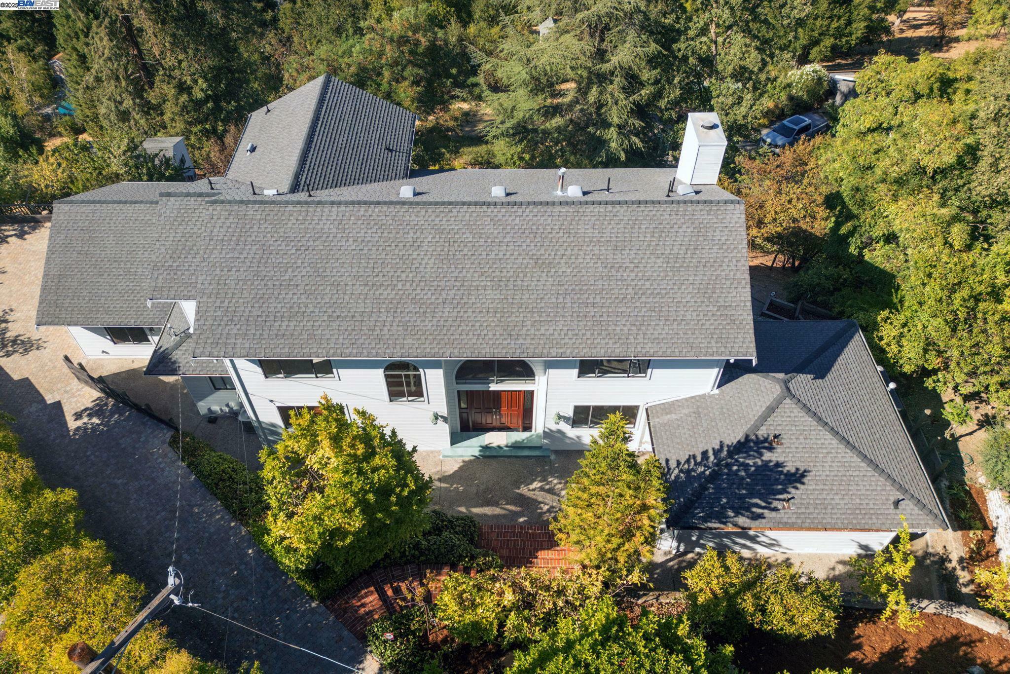 Property Photo: 783 Solana Dr CA 94549
