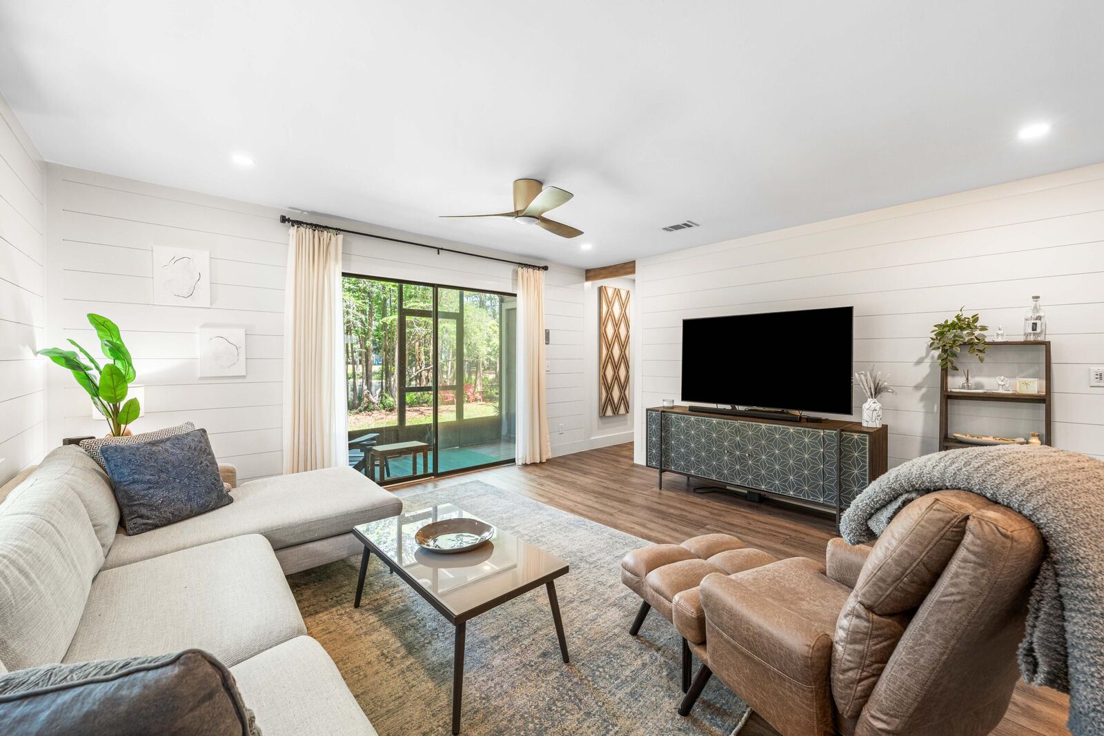 Property Photo:  125 Cassine Garden Circle Unit 132  FL 32459 