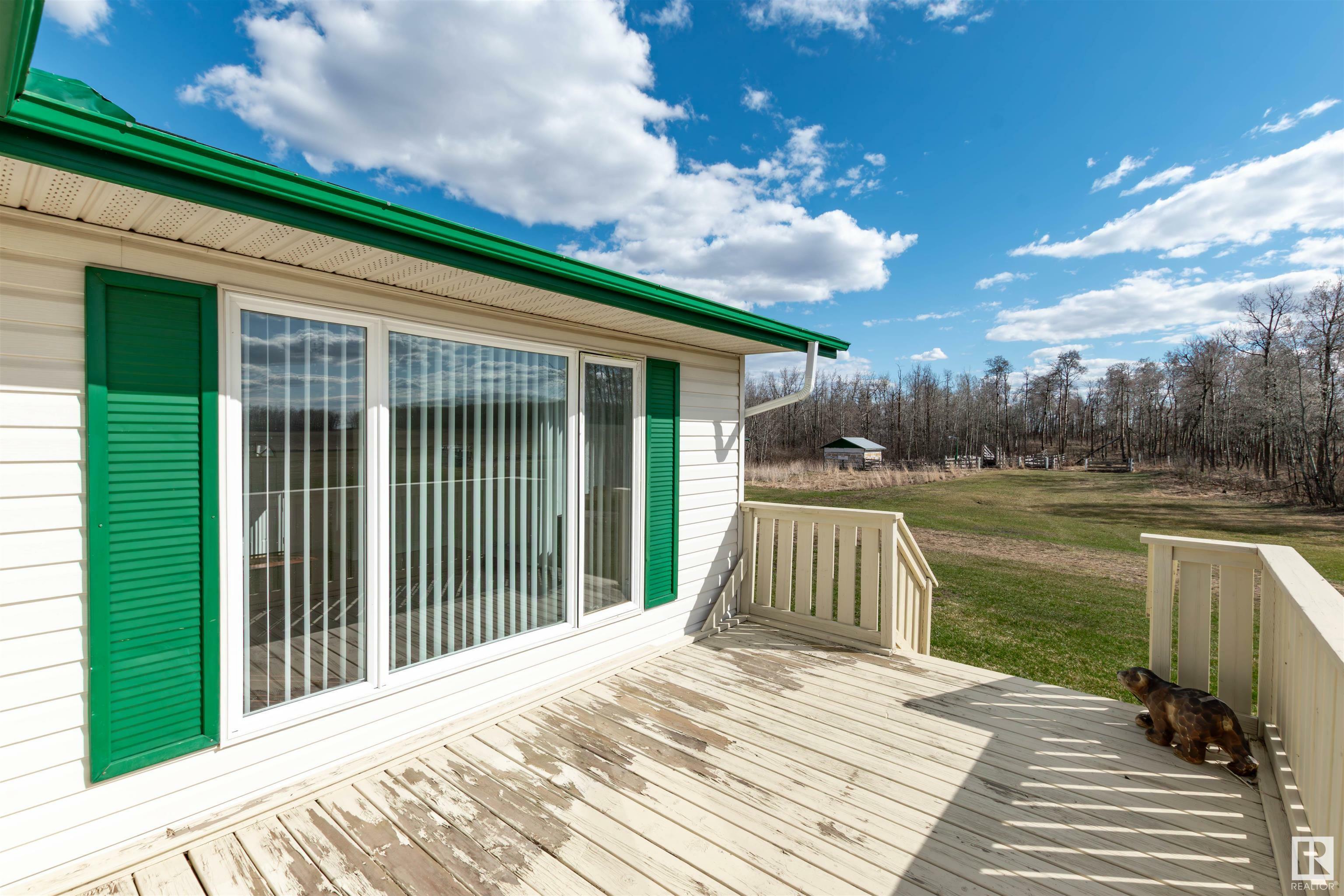 Property Photo: 49539 Rge Road 221 A AB T0B 3M0