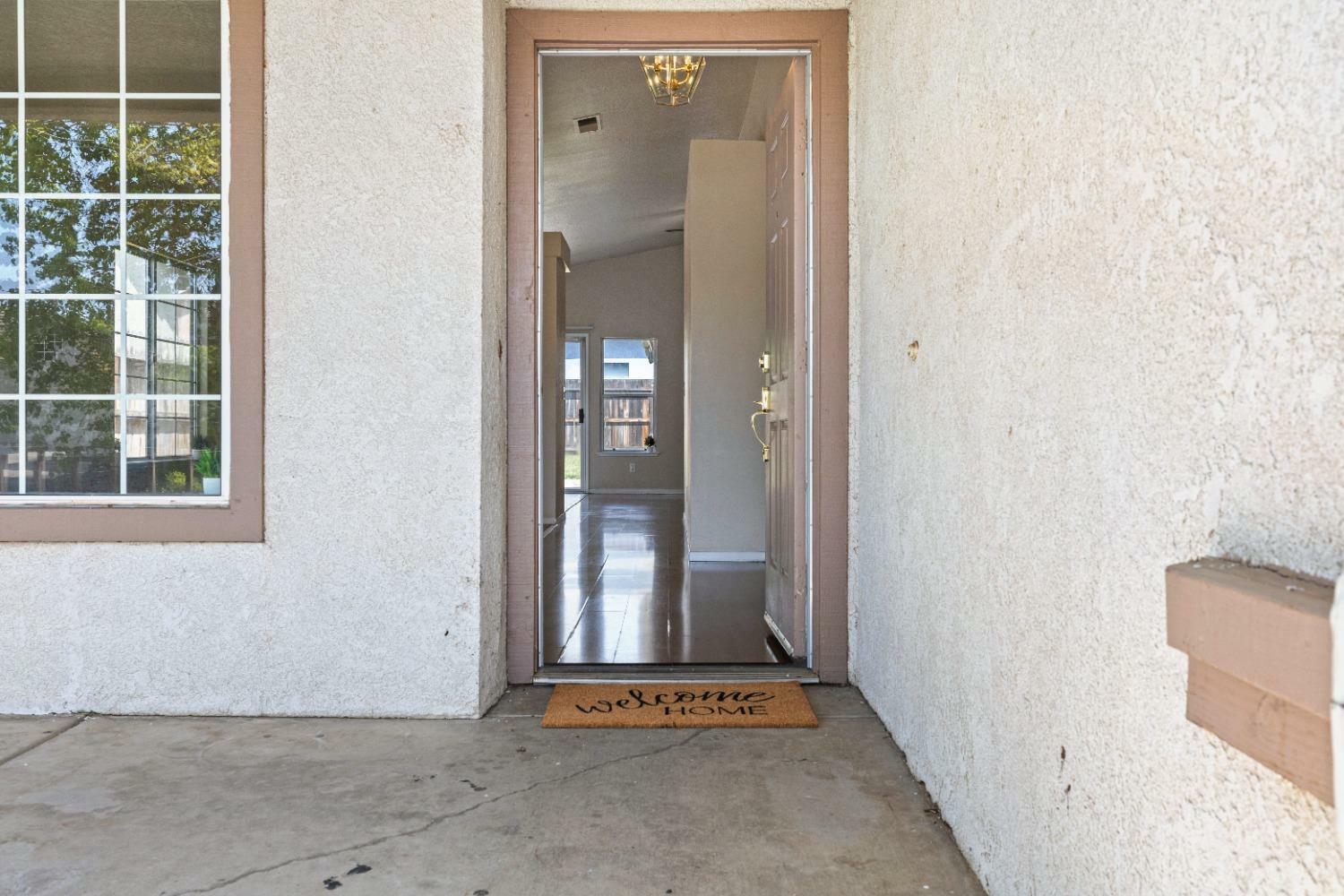 Property Photo: 5634 W Donner Avenue CA 93722