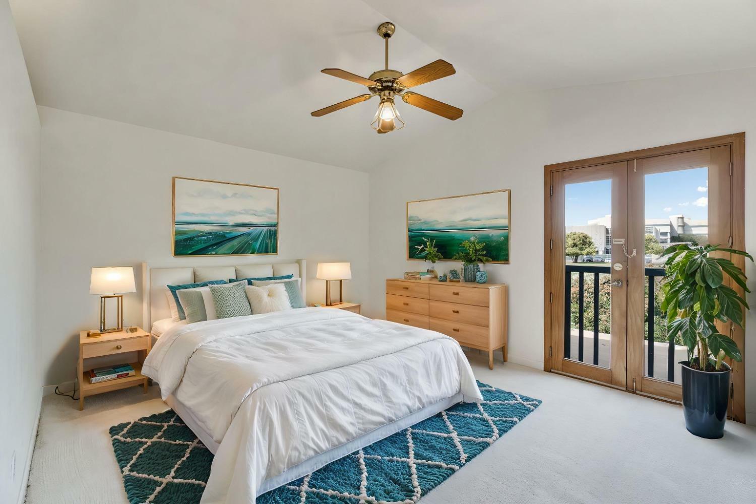 Property Photo: 467 E Alluvial Avenue 106 CA 93720