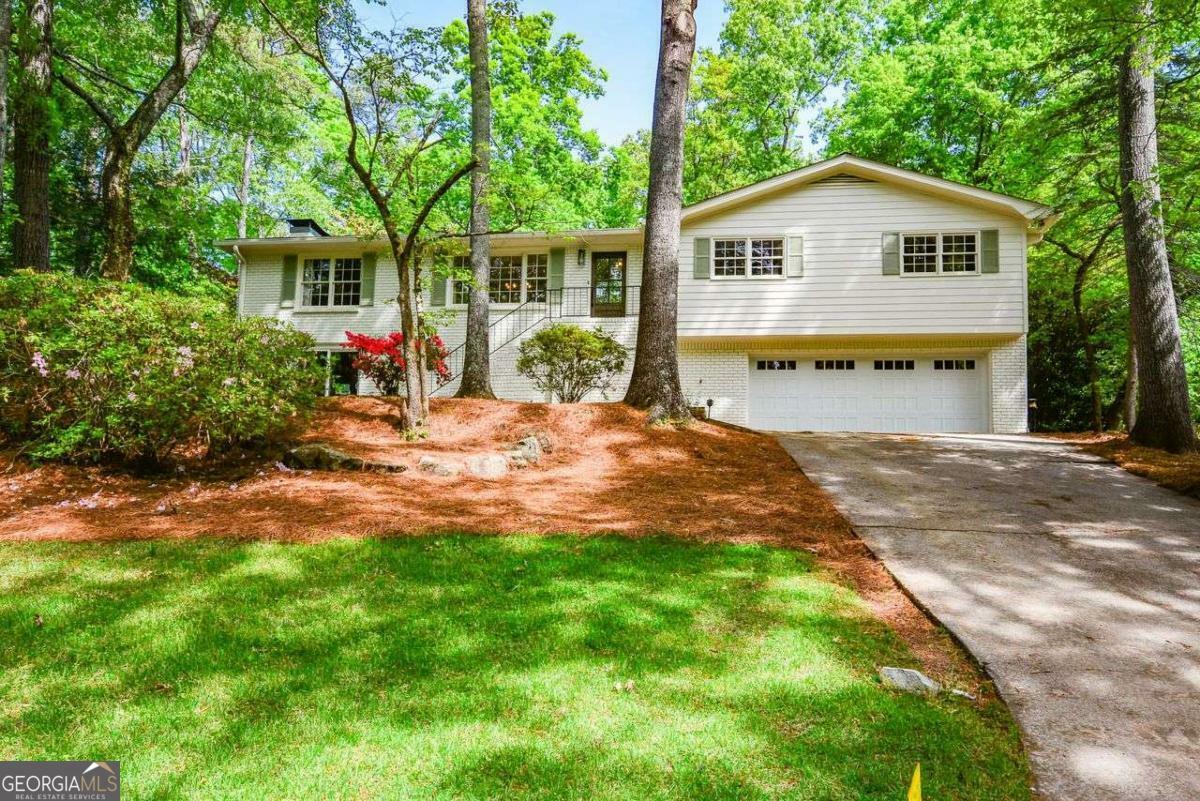 Property Photo: 2840 Wendy Lane GA 30062