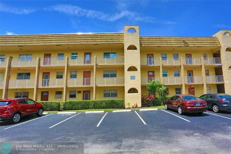 Property Photo: 8225 Sunrise Lakes Blvd 305 FL 33322