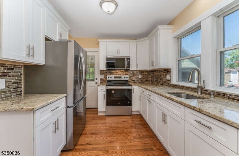 Property Photo: 270 Wyoming Ave NJ 07882