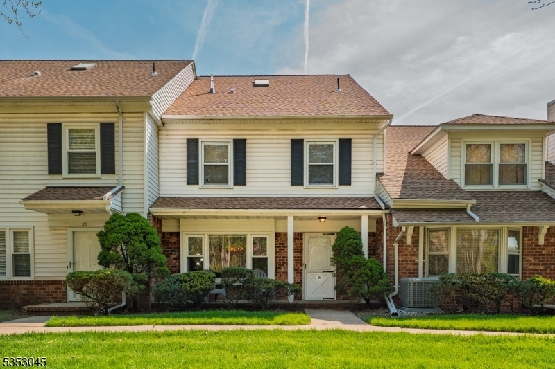 21 Harwich Village C7021  Scotch Plains Twp. NJ 07076 photo
