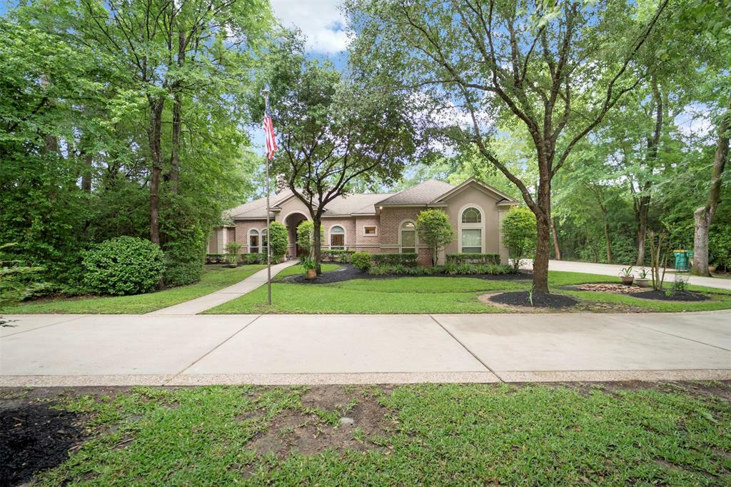 3 Quinns Cabin Court  Conroe TX 77304 photo