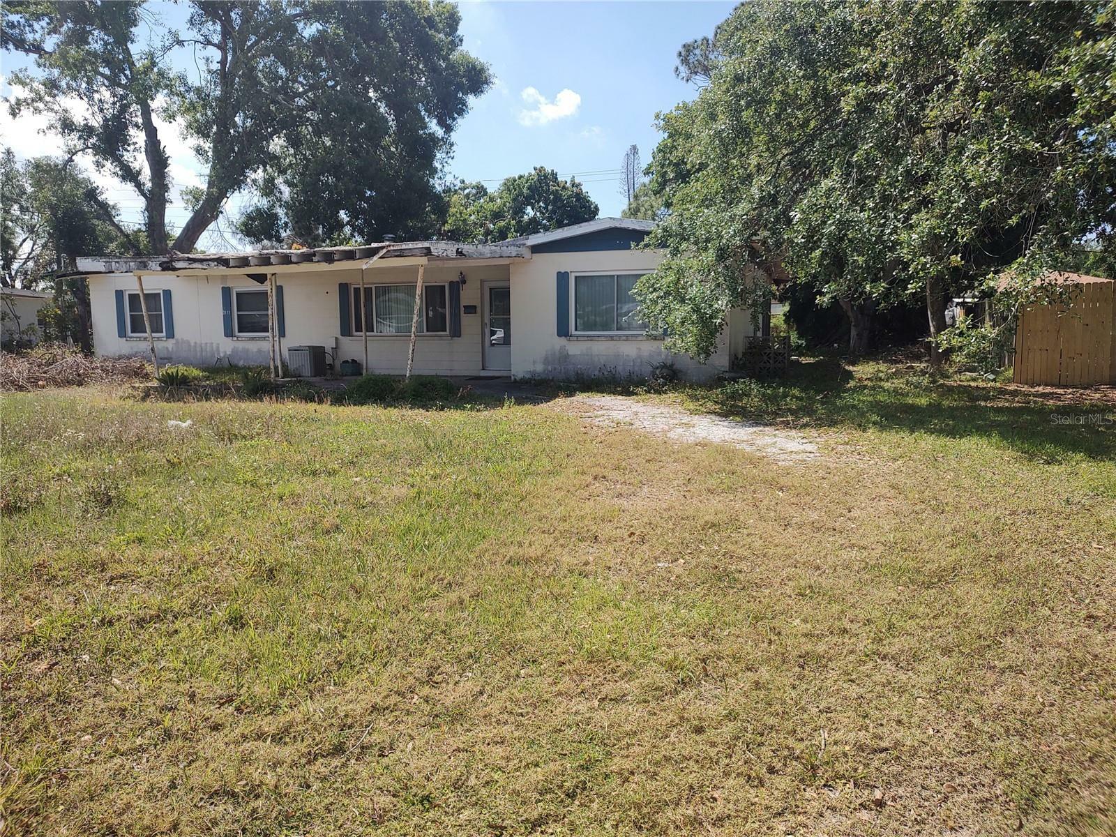 3111 34th Avenue Drive W  Bradenton FL 34205 photo
