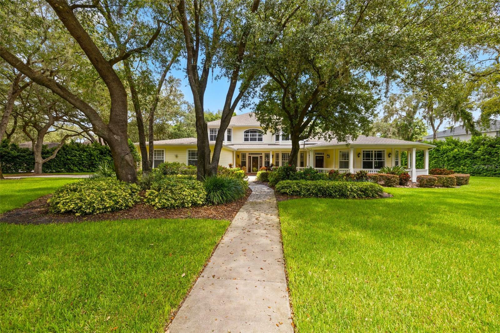 Property Photo: 5902 Audubon Manor Blvd FL 33547
