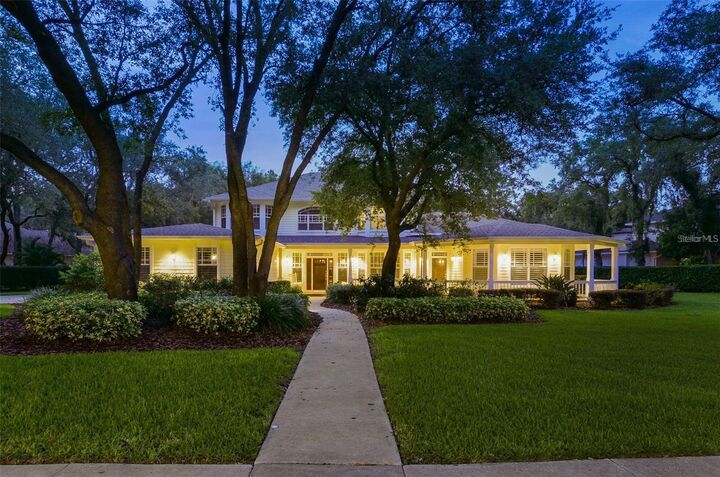 Property Photo: 5902 Audubon Manor Blvd FL 33547